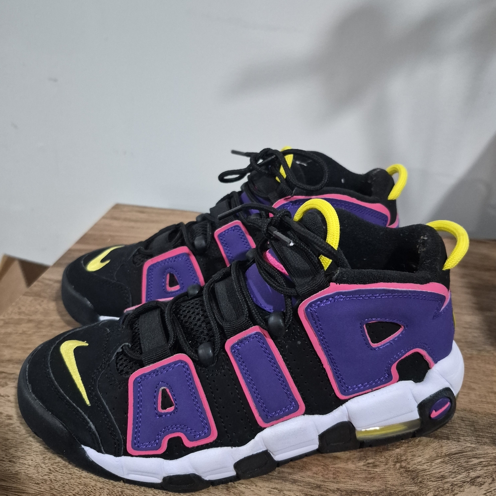 Nike Air More Uptempo 96 GS Size 6Y Black Court Purple Hyper Pink DZ5278 001